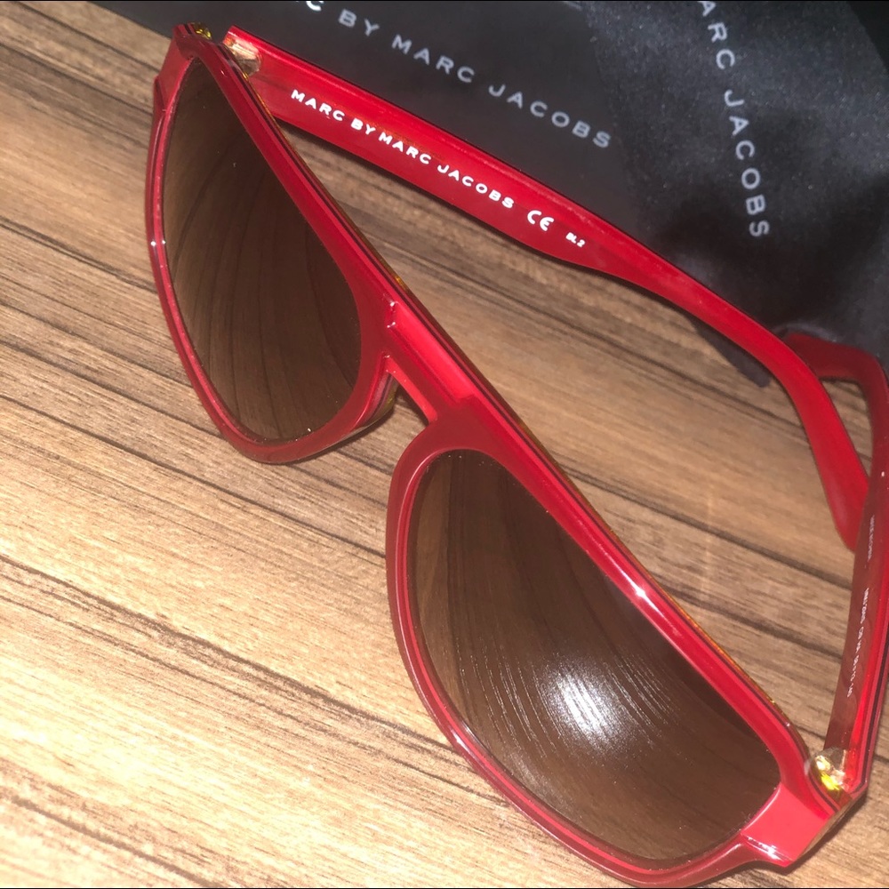 Marc by Marc Jacobs sunglasses 🕶